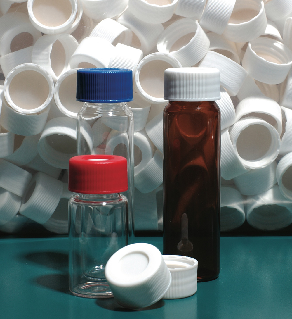 DSC_5018 Gas chromatography sample vials and screw caps in different materials and sizes